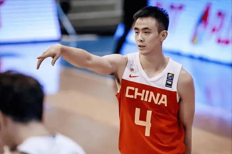 我们非常感谢有那么多球迷前来支持我们，这种感觉非常棒。